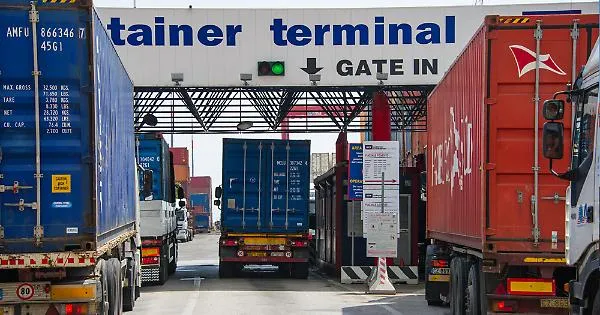 Sicilian trucking stops for 6 days, from Confindustria to independent ...